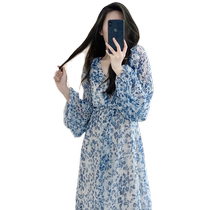 2024 Early Spring New Womens Dress Gentle Wind Design Sense Lantern Sleeves Crumbed Dress with elegant little scents of elegant little scents