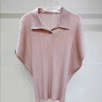 Вишневый порошок с коротким рукавом