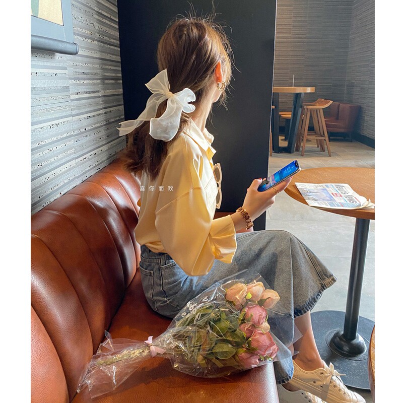 2021 early spring net red Hong Kong style retro chic small gentle lady temperament wear skirt two-piece suit