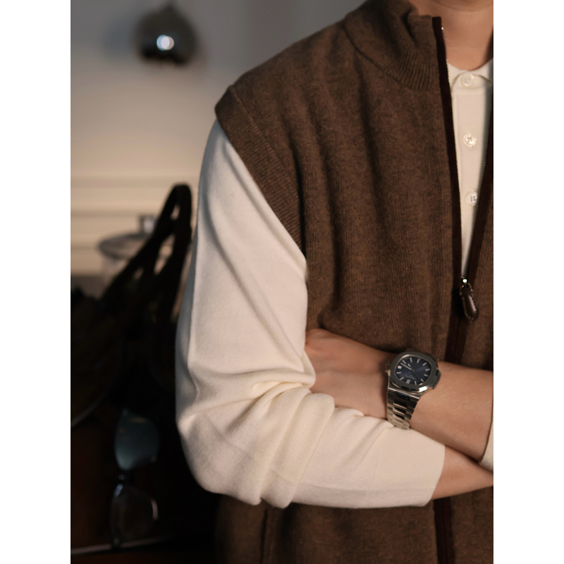 Grazie Realm Lp|"Minimalist and Luxurious“ Wool and Cashmere|Vest Grazie Realm Lp|"Minimalist and Luxurious“ Wool and Cashmere|Vest