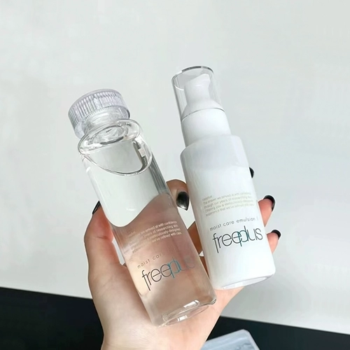 Freeplus, японский увлажняющий комплект, тонер, молочко, лосьон, 2 шт