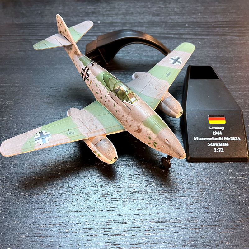 1:72 Scale Alloy Aircraft Model World War Ii Famous Aircraft German Fighter Me262 Swift Jet Aircraft