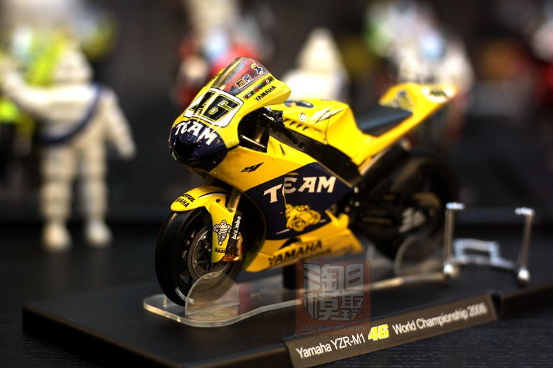 1:18 Mô hình xe máy GP Series Yamaha YAMAHA Giải vô địch đua xe hàng năm Mô hình tĩnh mô hình xe moto cao cấp