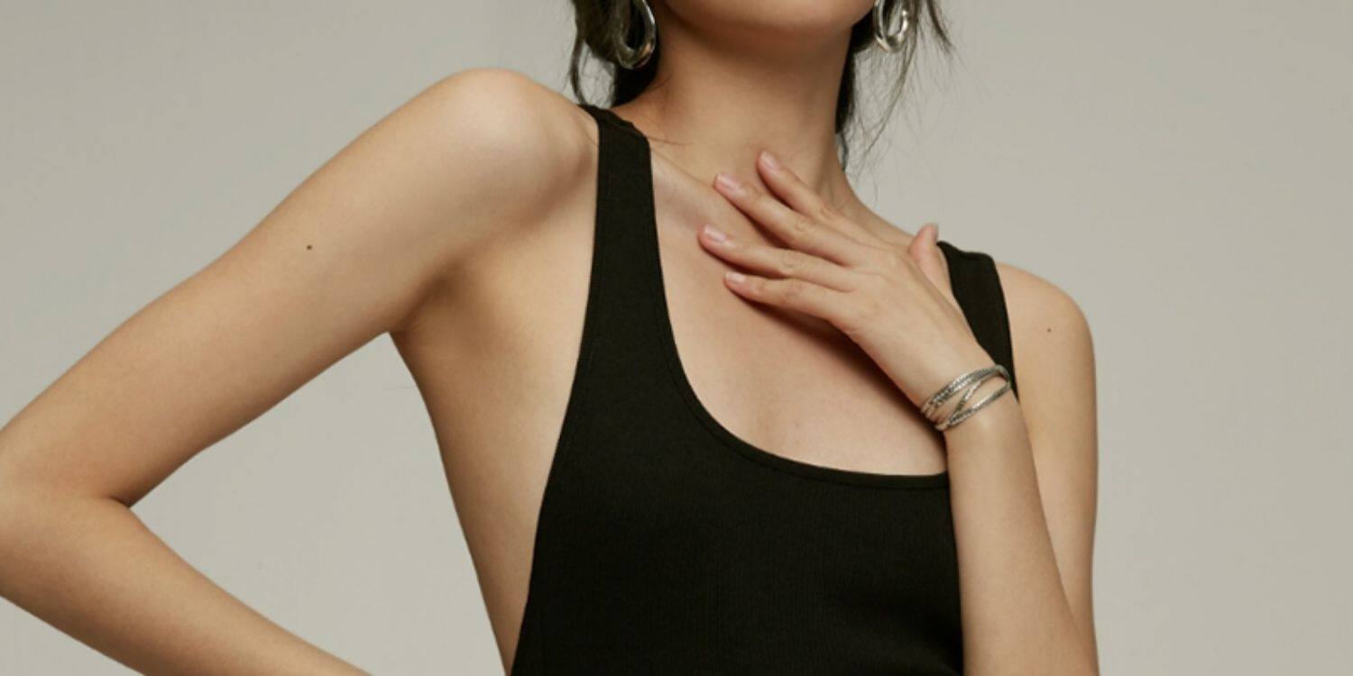 Топы/майки 小吊带背心女夏外穿美背西装内搭打底不规则美式甜辣性感露背上衣 Yi Chih