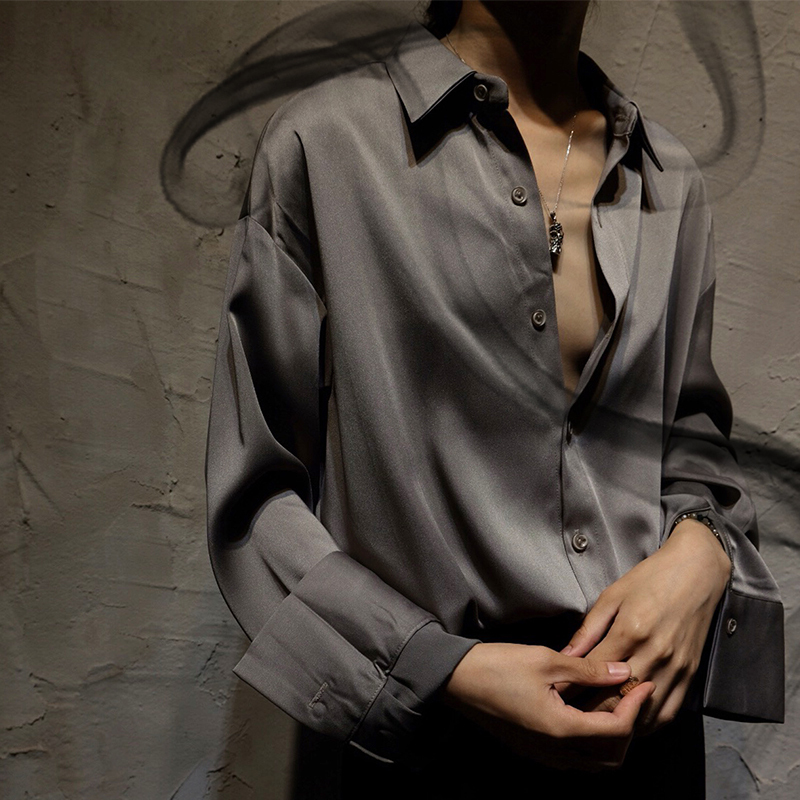 Gray Acetate Shirt for Women, Autumn and Winter 2025 New Style, Autumn and Winter Fashion, Elegant and High-End Satin Top with Drape Effect