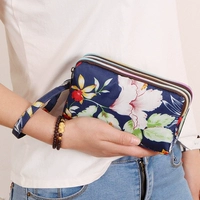 Мегафон, павлин, 3 этажей