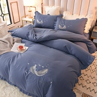 Двойная перья-бенли-голубая кровать Юбка с четырьмя частями