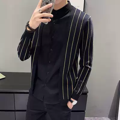 New knitted cardigan men's autumn and winter handsome fake two-piece striped shirt collar wear trend men's sweater coat