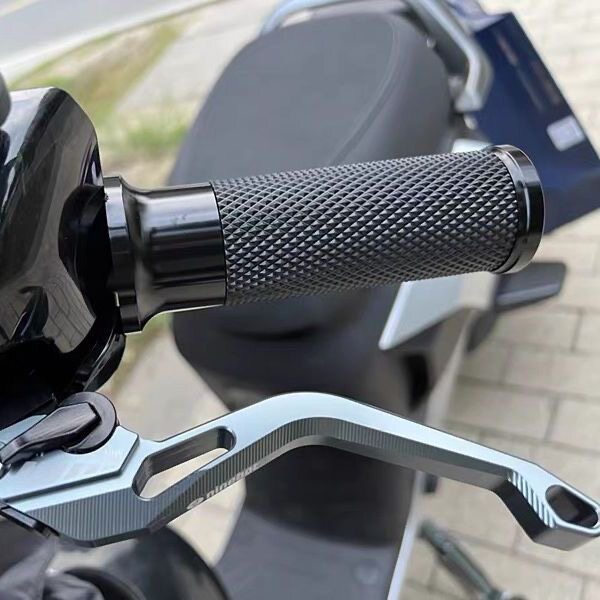 Suitable for Honda Zuma Ube S07 No. 9 Electric Vehicle Modified Handlebar Rubber Aluminum Alloy Anti-Slip Throttle Handle Cover