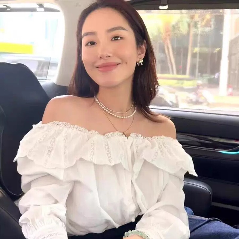 Discounted Sezane Yang Caiyu Same Style Garancine Pure Cotton Lace Trim Ruffled Large Neckline Shirt