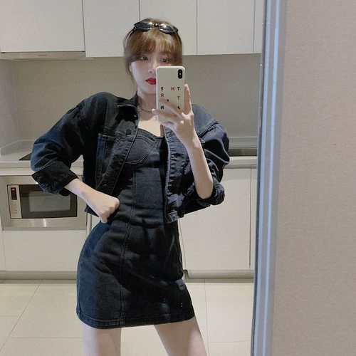 Весеннее джинсовое платье, джинсовая куртка, комплект, в американском стиле, с акцентом на бедрах, воротник поло