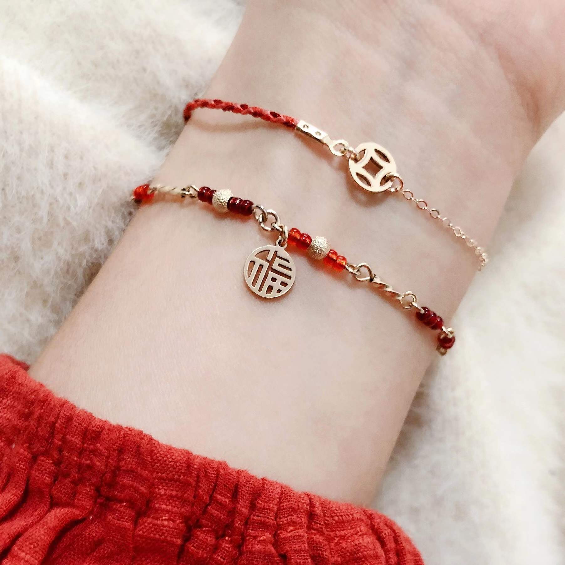 Transshipment Lucky Hands Birth Year Red Rope Very Thin Hands Imported 14k Gold Packing Not Fading