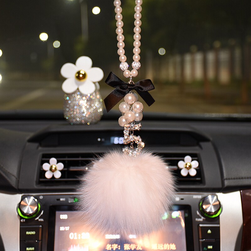 High-end creative car pendant interior pendant fox fur crystal cute ladies car pendant interior pendant