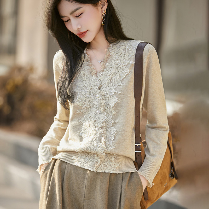 French-Style Lace Patchwork V-Neck Knitted Cardigan for Women, Stylish and Trendy Design Sweater, 2026 New Model Top French-Style Lace Patchwork V-Neck Knitted Cardigan for Women, Stylish and Trendy Design Sweater, 2026 New Model Top