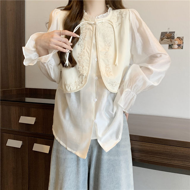 Large size new Chinese style plate buckle fake two-piece vest shirt for women in spring for fat mm to cover belly and make slim bell sleeve top