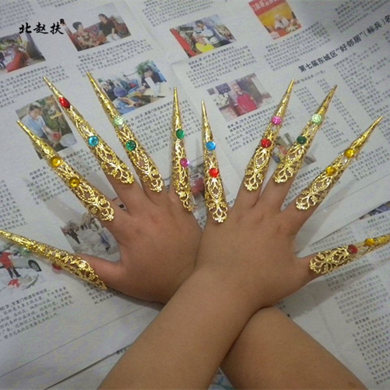 New Children's Hanging Board Gold Nail Set Thousand-Hand Guanyin Long Nails Girls' Toy Stage Performance School Wholesale