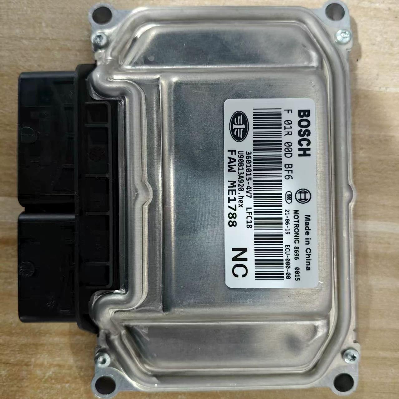 Подходит для новой платформы FAW Pentium X40 Senya R7 двигателя плата управления версия F01R00DBF 6 точек