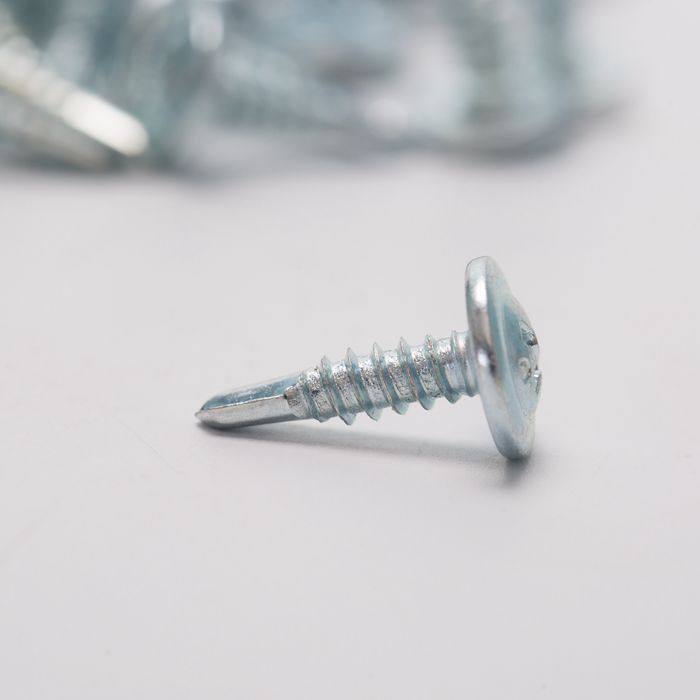 National standard large flat head cross drill tail screw Dahe round head washer self-tapping self-drilling swallowtail nail color steel skin special