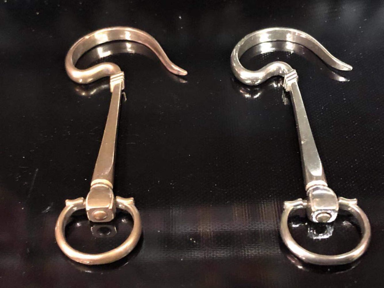 Embroidered Bird Cage South Cage Square Cage Plate Cage Special Hook Crane Head Horn Rod Phosphorus Copper White Bronze One price