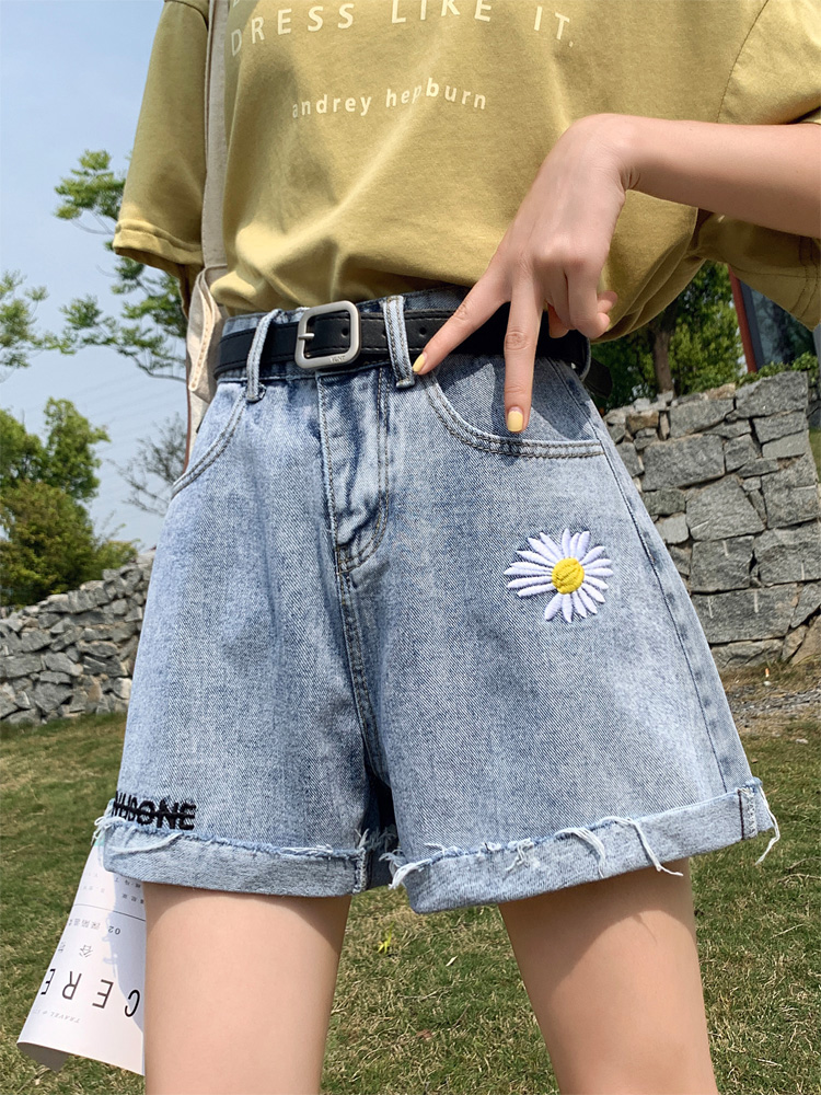 Denim shorts women's 2021 summer new high waist thin large size a word wide leg loose small daisy hot pants tide ins