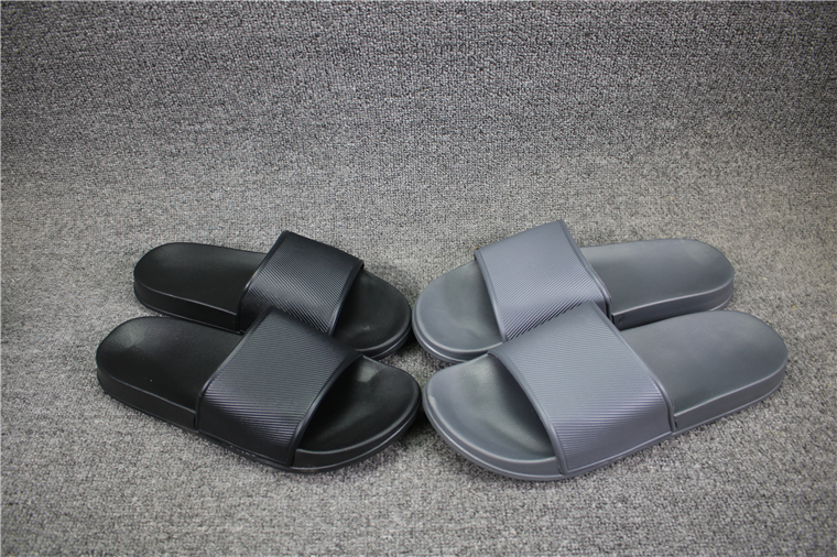Foreign Trade Original Single Miscellaneous slippers No Smell Harmless for Men's Bathrooms Anti-slip word slippers Shock Absorbing Sport Beach Male Tug