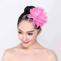 Розовый, цвета шампанского