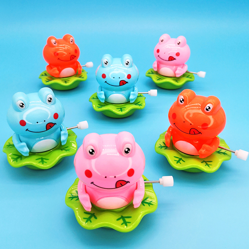 Upper Chord Hair Toys for men and women Puzzle Climbing animals rotated and running small frog clams net red ground 1-2-3 years old