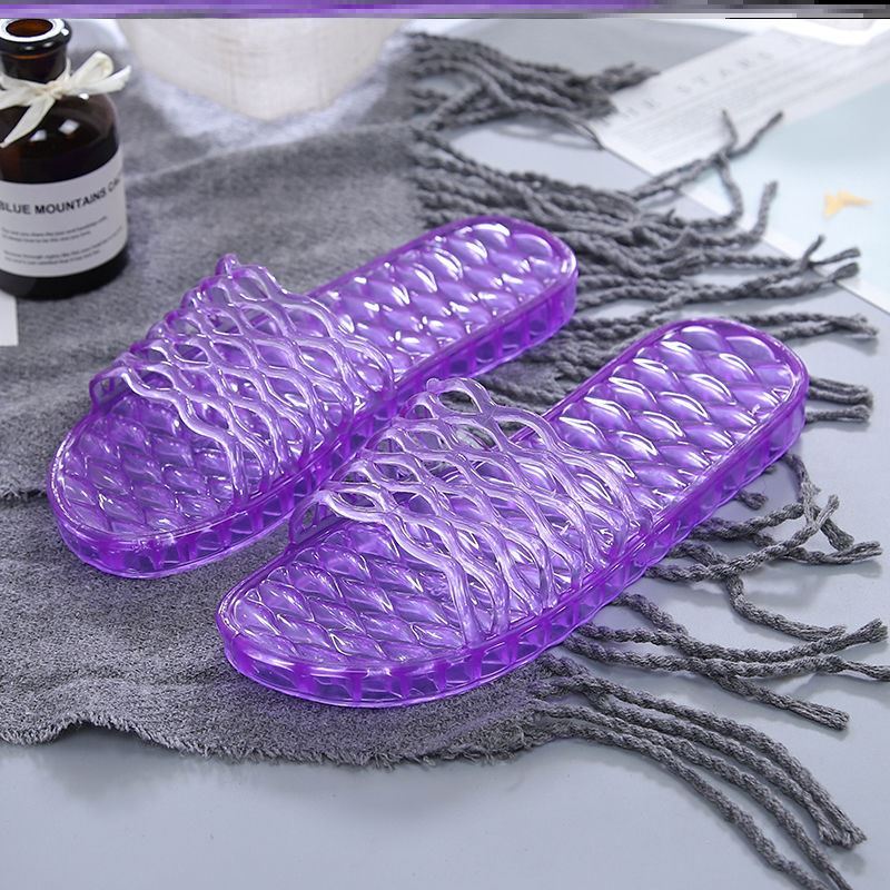 2020 new crystal transparent plastic slippers summer women's indoor bath non-slip deodorant old fashioned jelly bathroom slippers