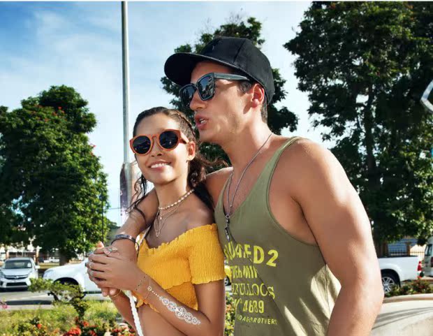 Quần đi biển Gailang Xiaxin Quần nhanh nam khô nhanh Kích thước lớn không thấm nước thun thun mặc quần lửng - Quần bãi biển quần short 7 màu đi biển	