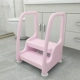Светло -розовый (с подлокотником)