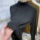 Черный, тонкий, подходит для весны и осени