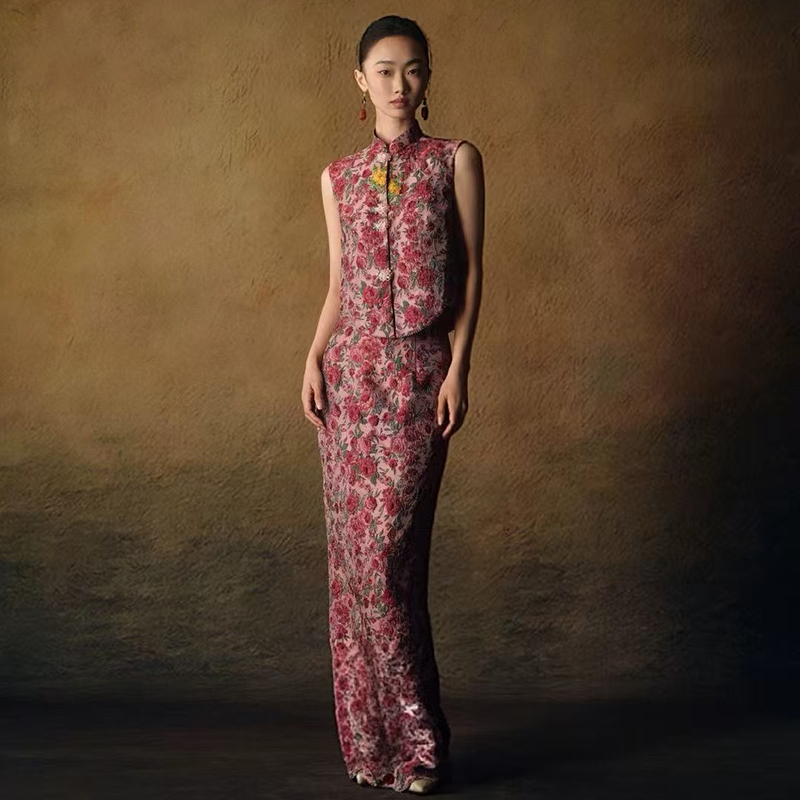 New Chinese-Style Morning Photo Shoot Dress for Women, Bride's High-End Sleeveless Floral Retro-Style Banquet Dress, Toast Dress Set, Long New Chinese-Style Morning Photo Shoot Dress for Women, Bride's High-End Sleeveless Floral Retro-Style Banquet Dress, Toast Dress Set, Long