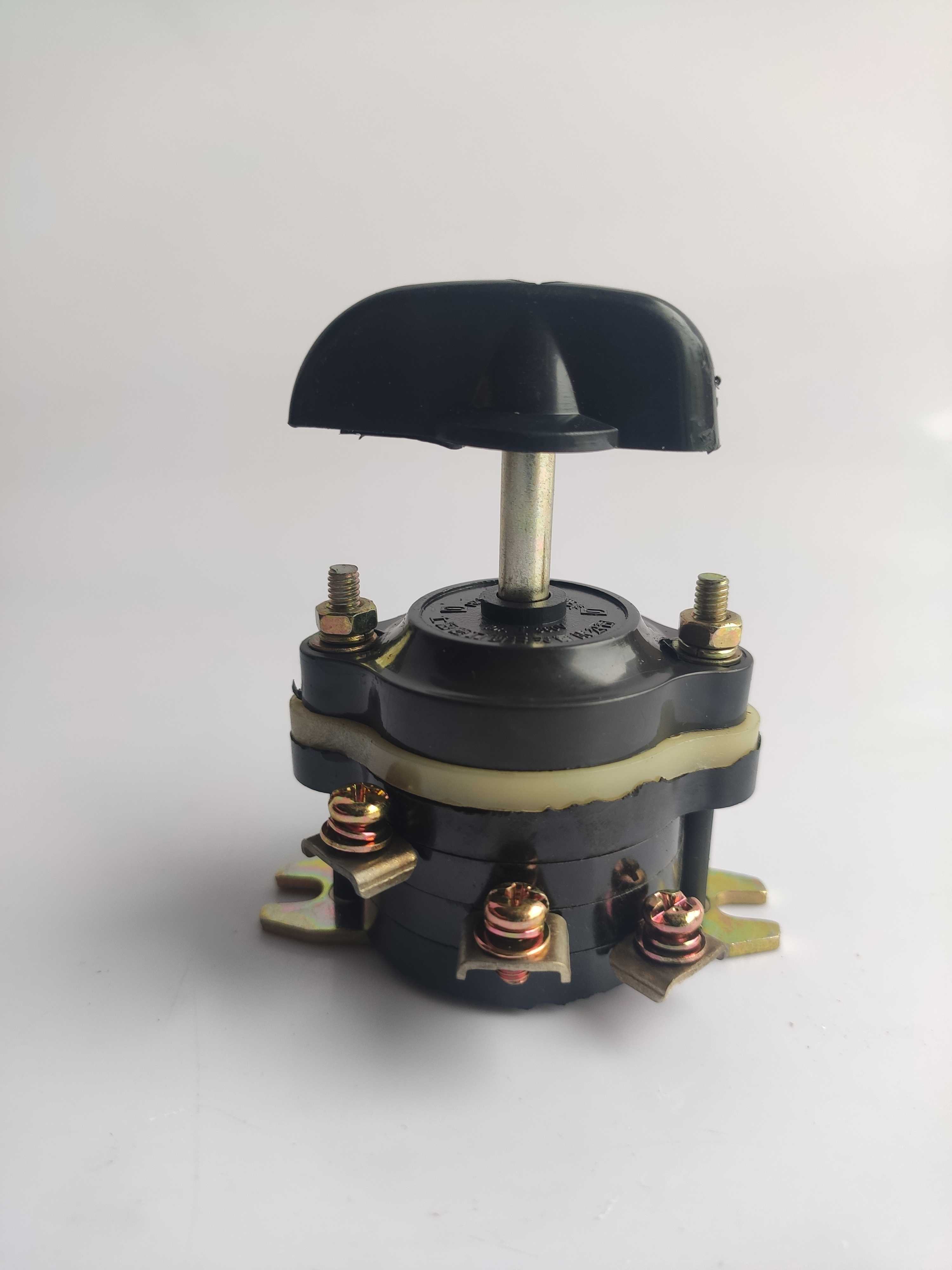 Three-phase plug-in concrete vibrator switch combination switch Button switch Vibrator rod motor special accessories