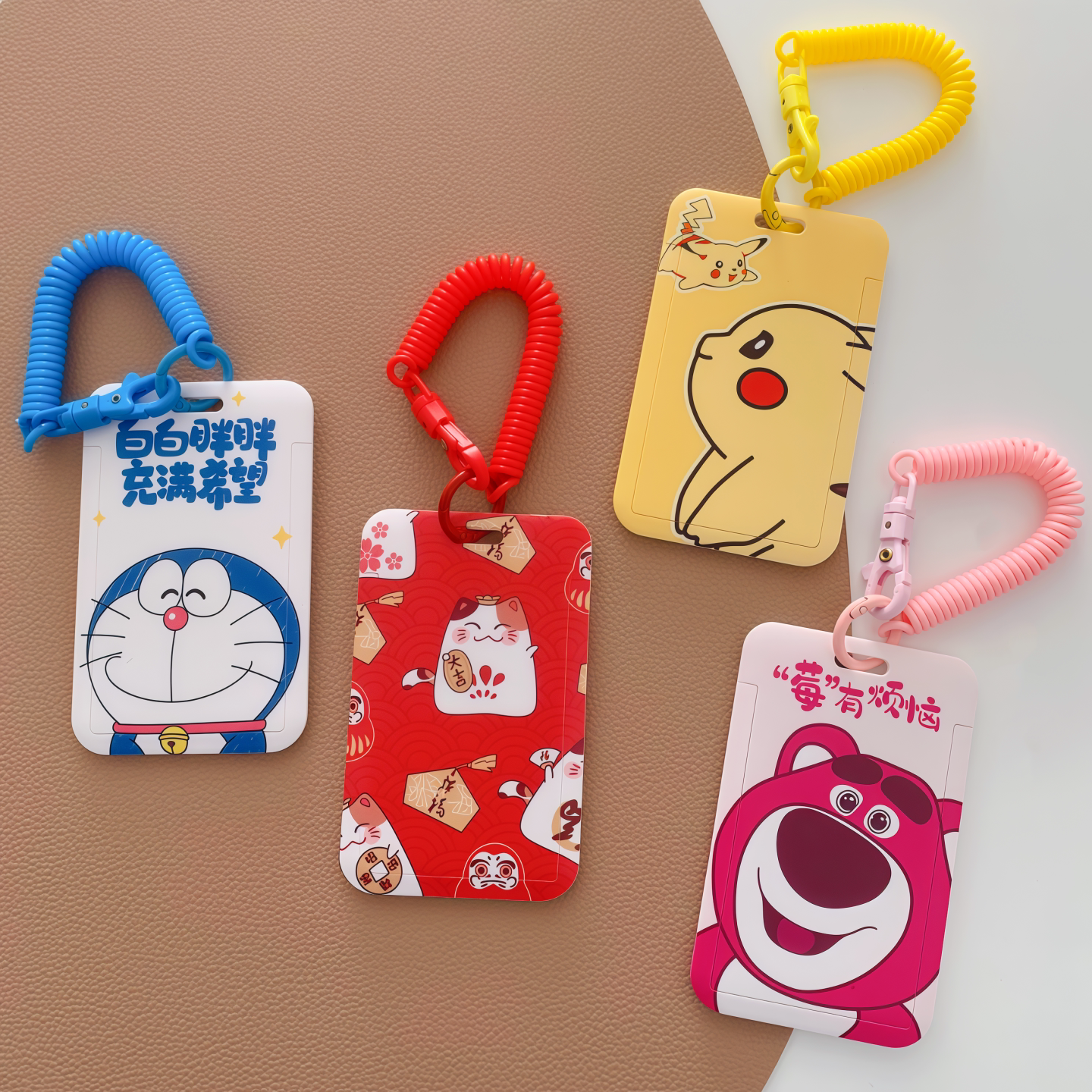 学生食堂カード、キャンパスカード、社員証、かわいい紛失防止バッジ、バスカード、保護スリーブ、カードホルダー用のバネ式コードカードホルダー