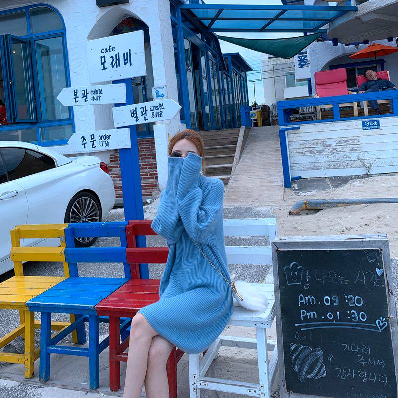 The new high-neck cashmere sweater women's lazy loose mid-length pullover sweater solid color large size wool knitted bottoming shirt