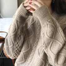 2020 autumn and winter high-end custom cashmere sweater women low round neck thick twisted sweater loose lazy knitted base shirt