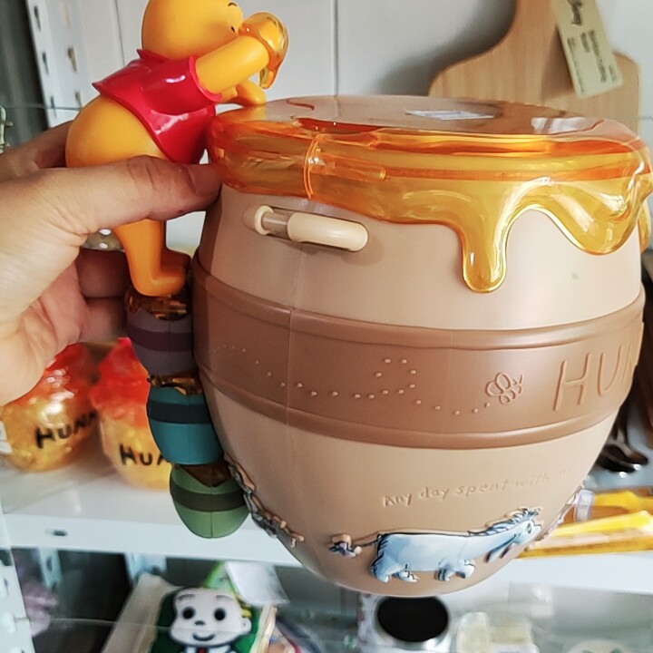 Domestic spot poo poo jars