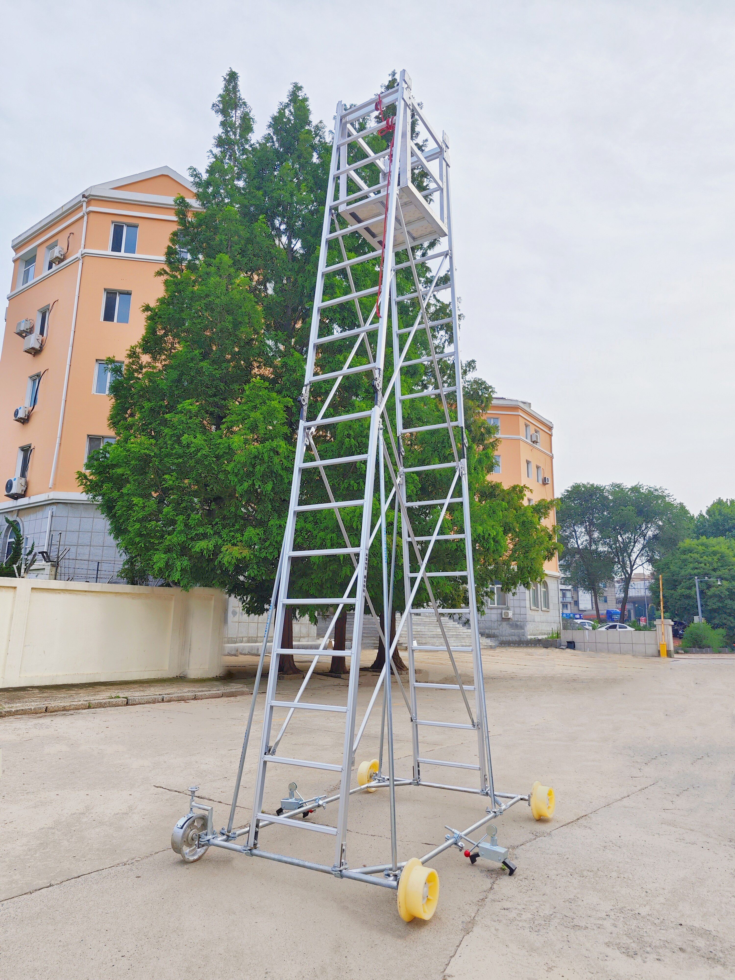 铝合金梯具定制加厚结实耐用,大连鱼龙梯具厂的铁路检修车解决方案-铝合金梯子/移动爬梯-淘宝好物网