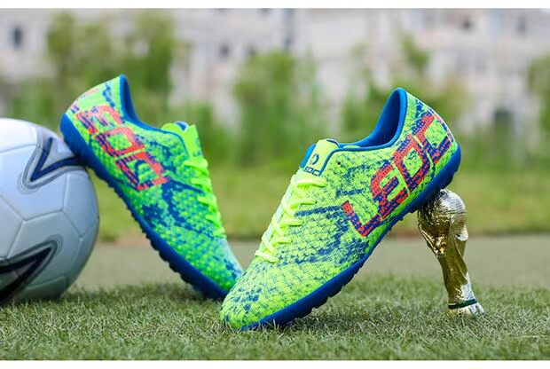 Giày bóng đá nam gãy móng tay Messi Assassin 12 giày thể thao trẻ em trai C Luo người lớn CR7 trẻ em học sinh 45 giày thể thao nam timan