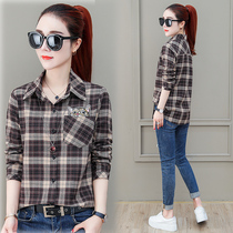 Mother Top 40 Year Old Top 2022 New Early Autumn Shirt Lady Grid Shirt Summer Clothes