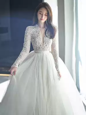 Wedding dress 2020 new French light female dress bride tailing Super fairy deep v-neck Hepburn series simple go out yarn