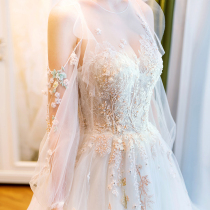 Light wedding dress 2018 new one word shoulder princess dream fashion simple forest line bridal wedding long tail