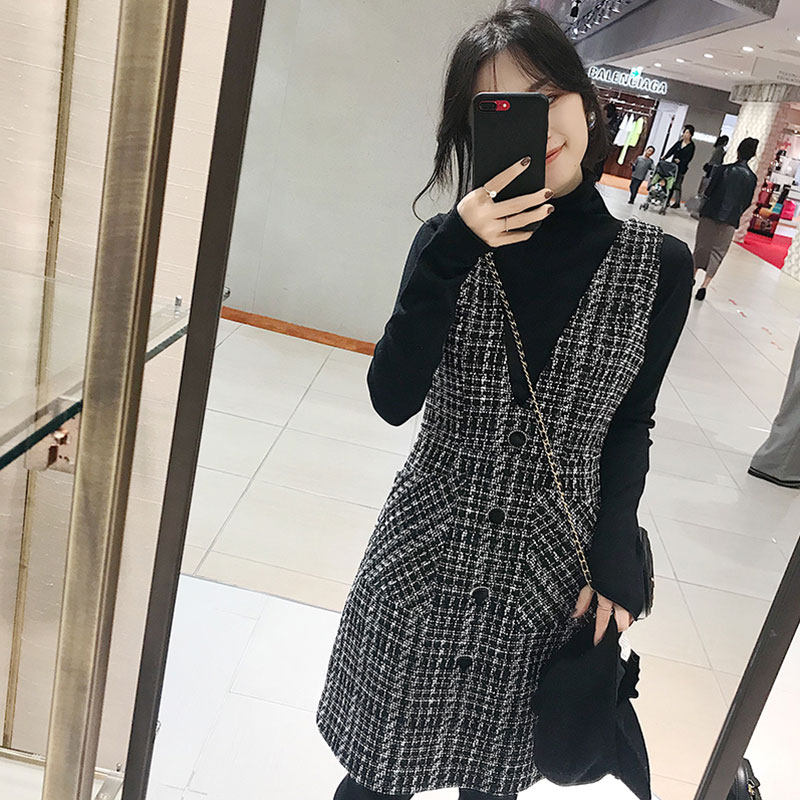 Hepburn wind net red nifty goddess fan yujie foreign style slim sweater skirt two-piece suit autumn and winter