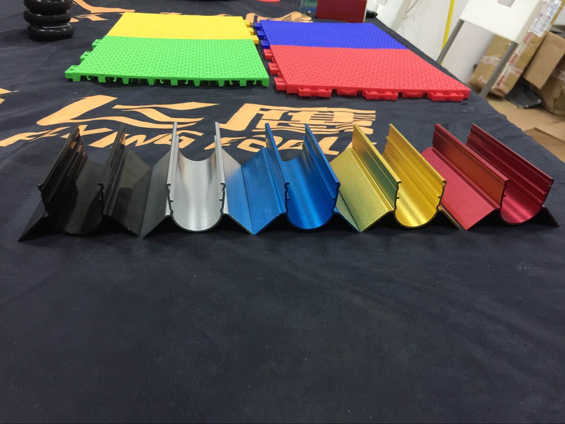 Wheel-slip shoes Straight-lined wheels Shoes Skate Racks Shoe Racks Shoe shoe Shoe Rack Shoe rack Shoe Racks for Shoe Racks