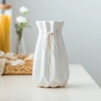 Ins White Trumpet (внешний диаметр 10,5 высотой 17,5 см)