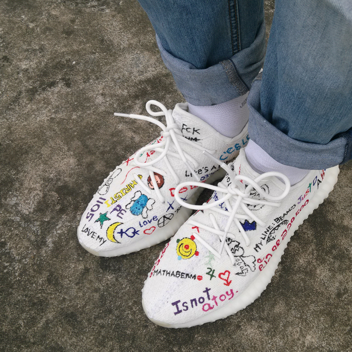 custom graffiti shoes