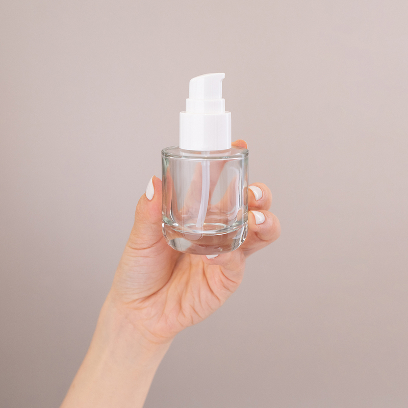 Transparent Glass Bottle, Thickened, High-End, for Essence, Essential Oil, Tea Oil, Toner, Lotion, and Cream, with Pump Dispenser Transparent Glass Bottle, Thickened, High-End, for Essence, Essential Oil, Tea Oil, Toner, Lotion, and Cream, with Pump Dispenser
