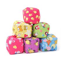 Sandbag children throw sandbags by hand throw hand-caught small sandbags kindergarten primary school students physical education class training cloth ball bag