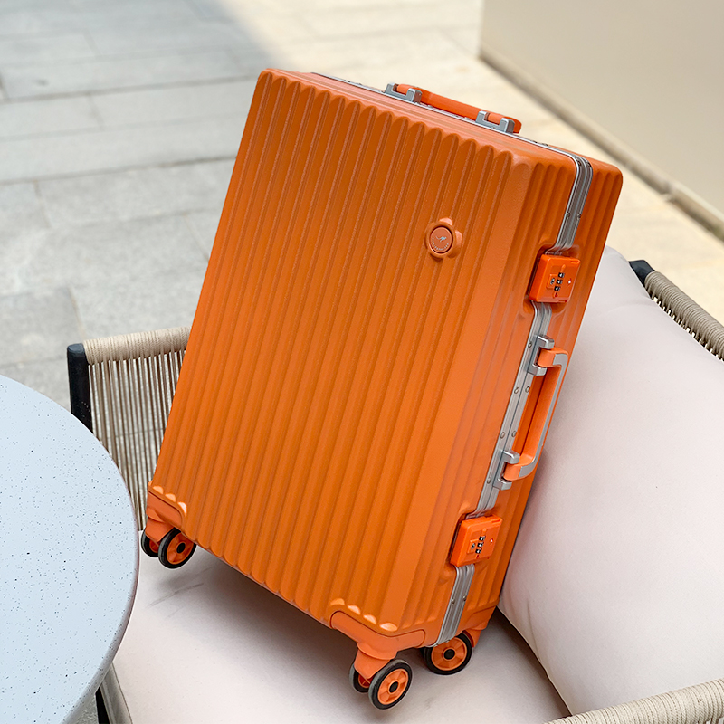 Kangaroo aluminum frame universal wheel trolley case ultra-light male and female charging suitcase 20 inch boarding case 24 suitcase students