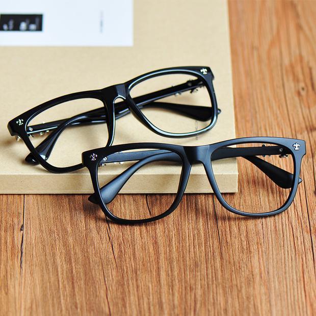 Kính retro khung đen mới khung nam và nữ phiên bản Hàn Quốc không có ống kính khung kính lớn khung thủy triều gương phẳng kính gọng vuông
